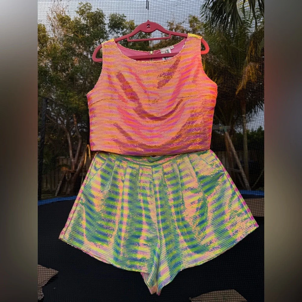 Queen of sparkles set size small in excellent condition - Picture 2 of 5